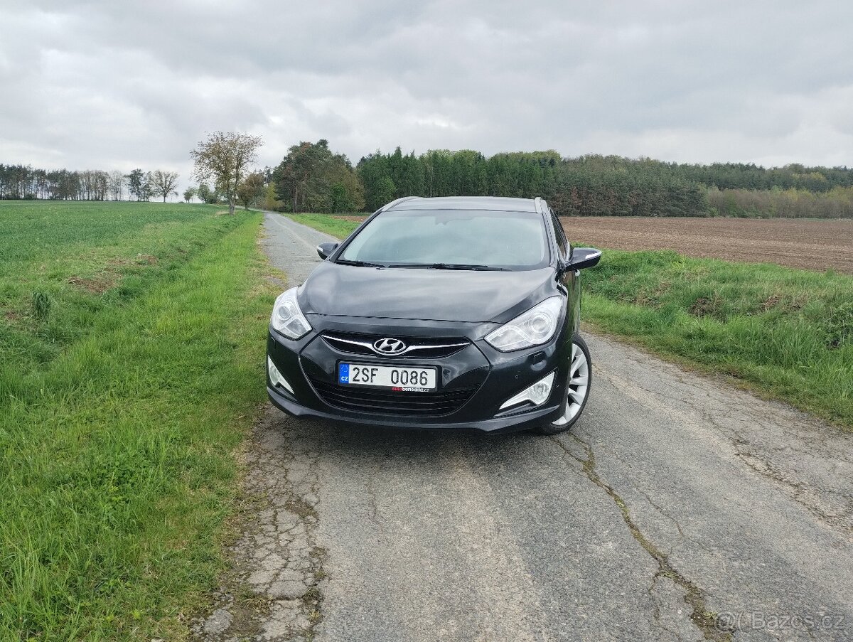 Hyundai i40 combi 1.7CRDI 100kW 2013 automat