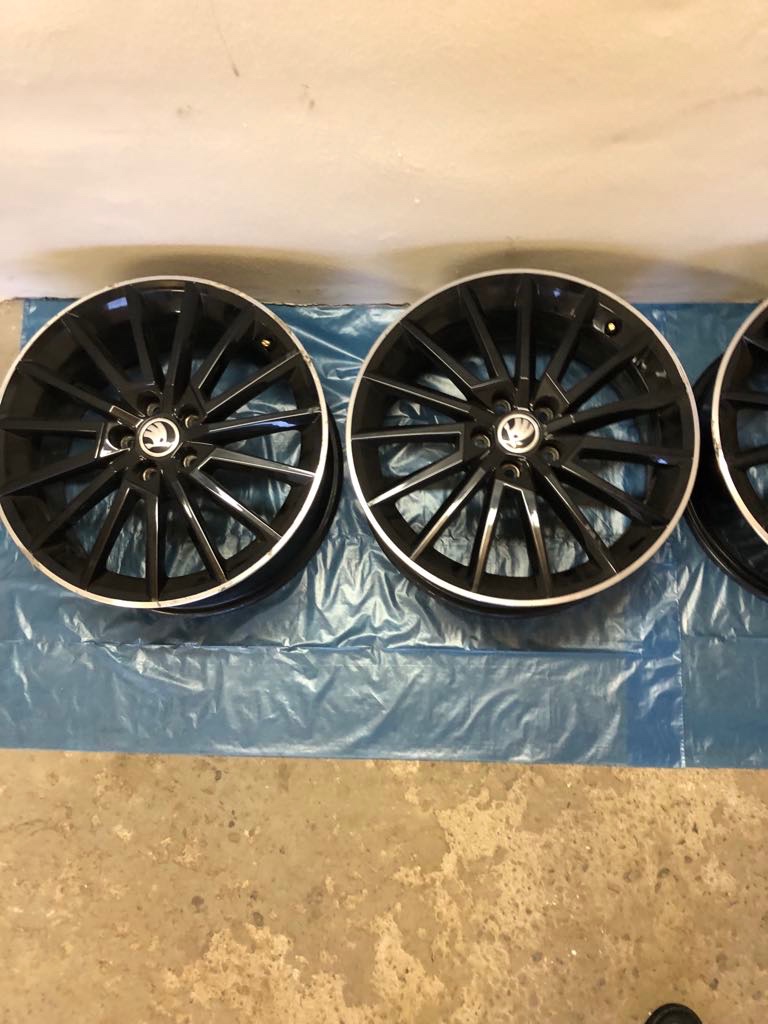 Škoda Torino alu kola r17 5x100