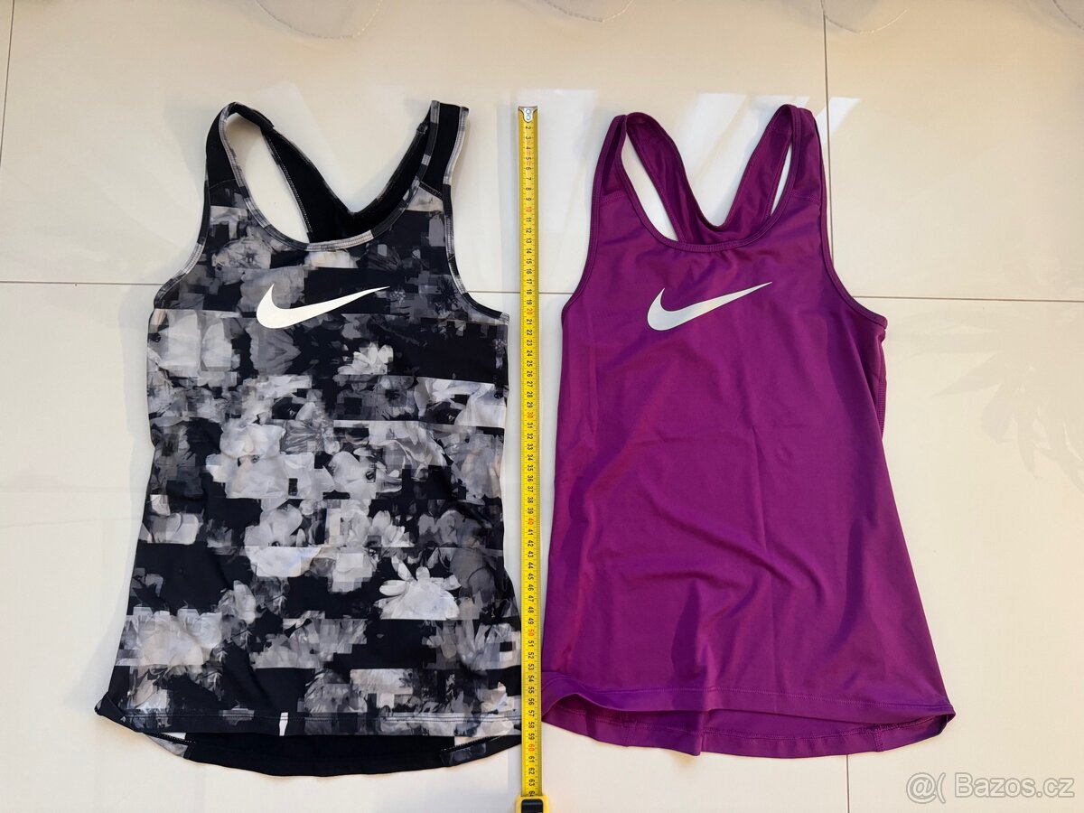 Damska strecova tricka Nike vel.XS