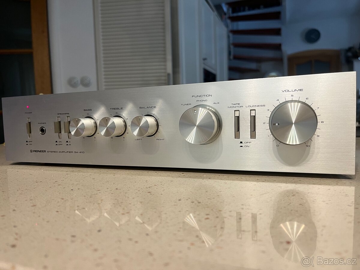 Zesilovač Pioneer SA 410