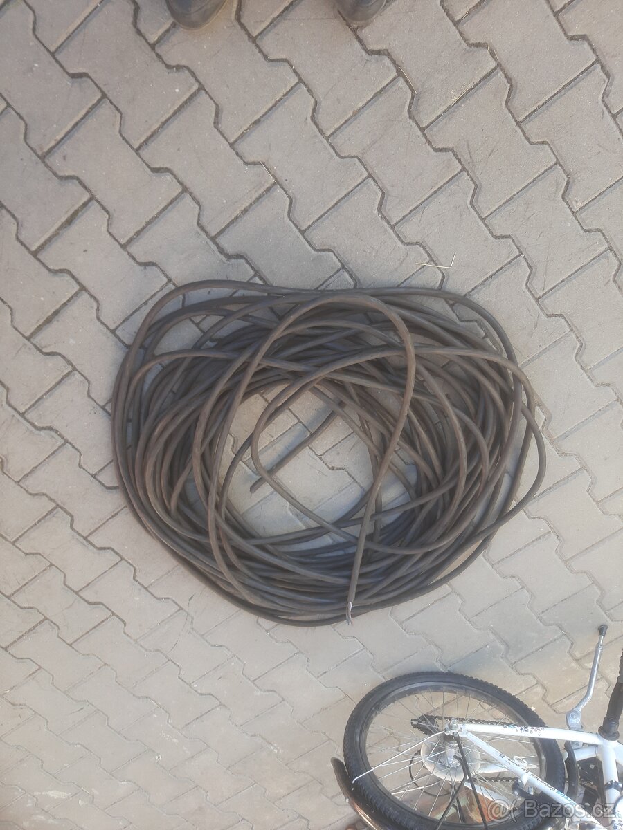 Kabel gumový 4x4 40m