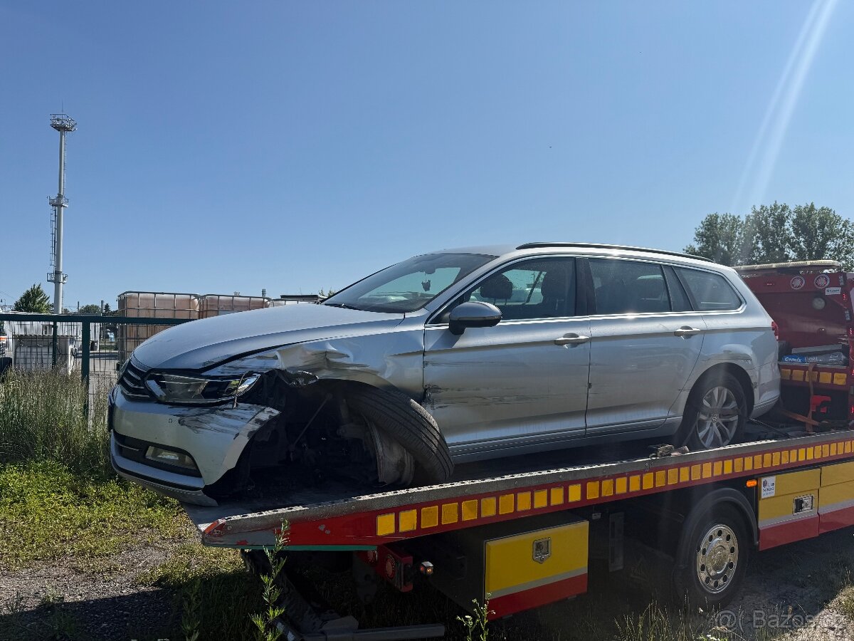 VW Passat B8 Variant 2.0 TDI DSG – po nehodě
