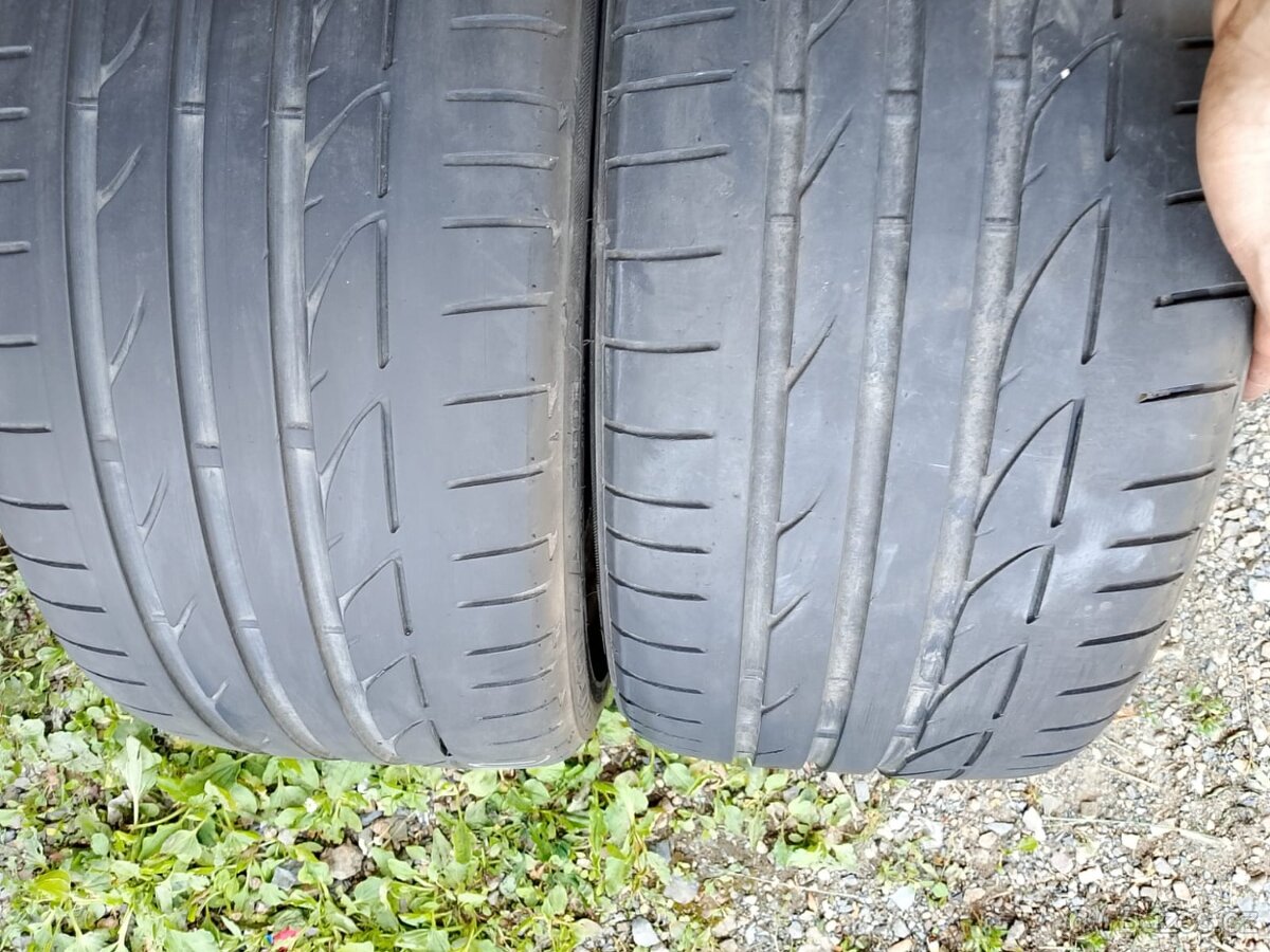 255/35/19 96y Bridgestone - letní pneu 2ks RunFlat