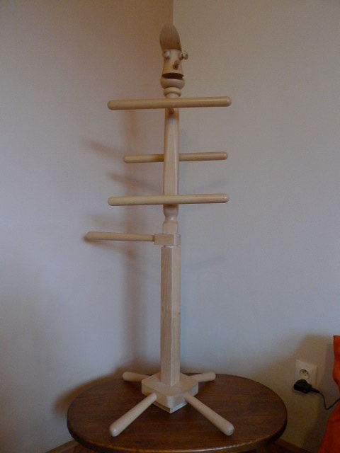 věšák
