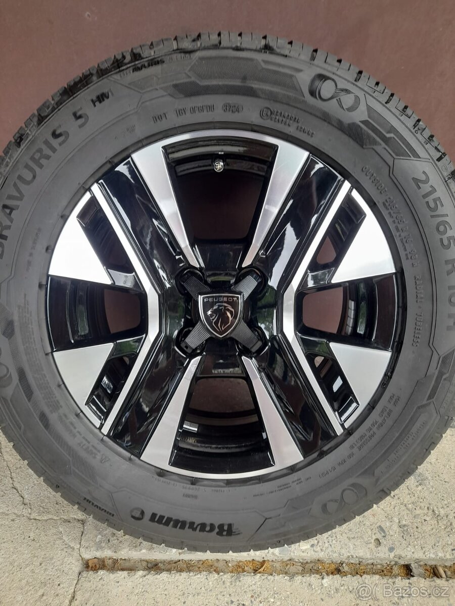 Alu kola Peugeot 2008 r16 vč. pneu.