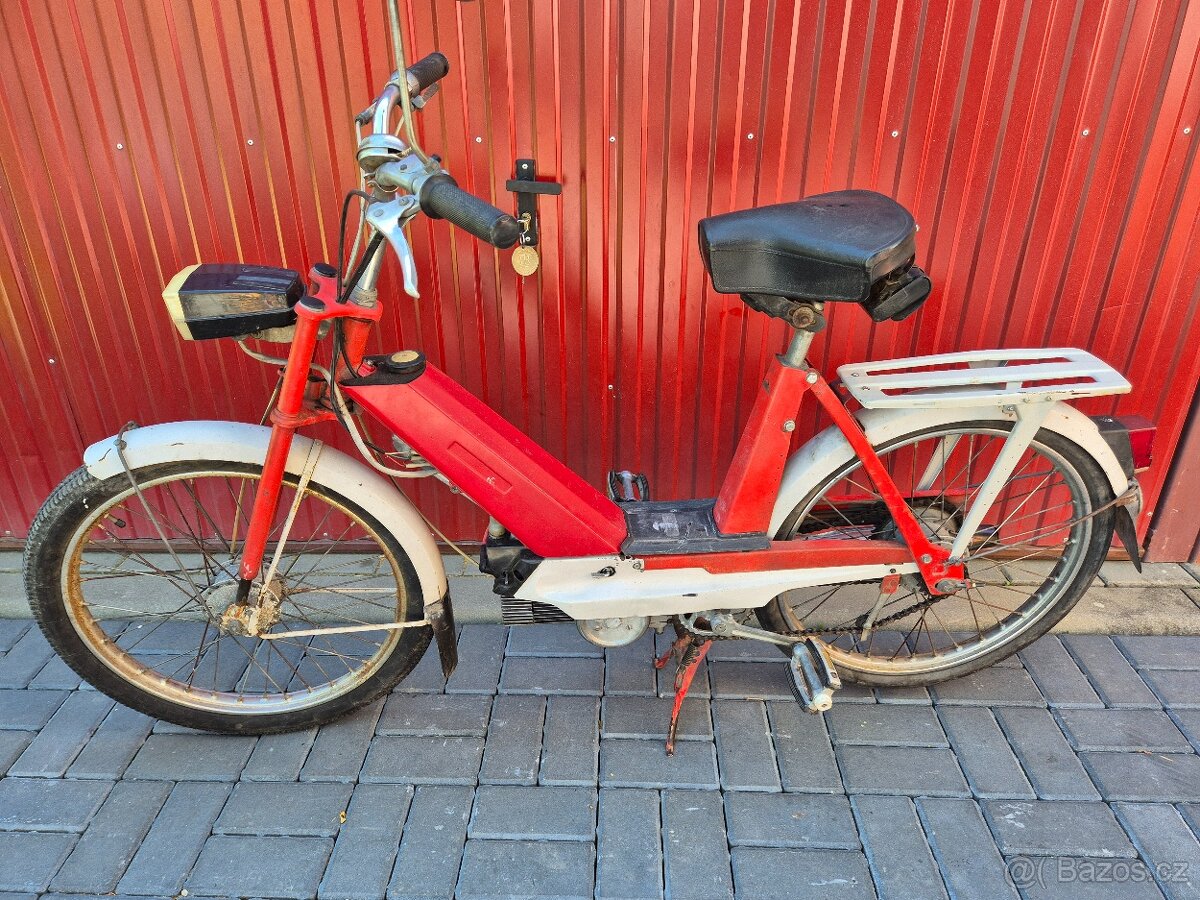 Babetta 228,1. neodpružená BABETA, 19" kola