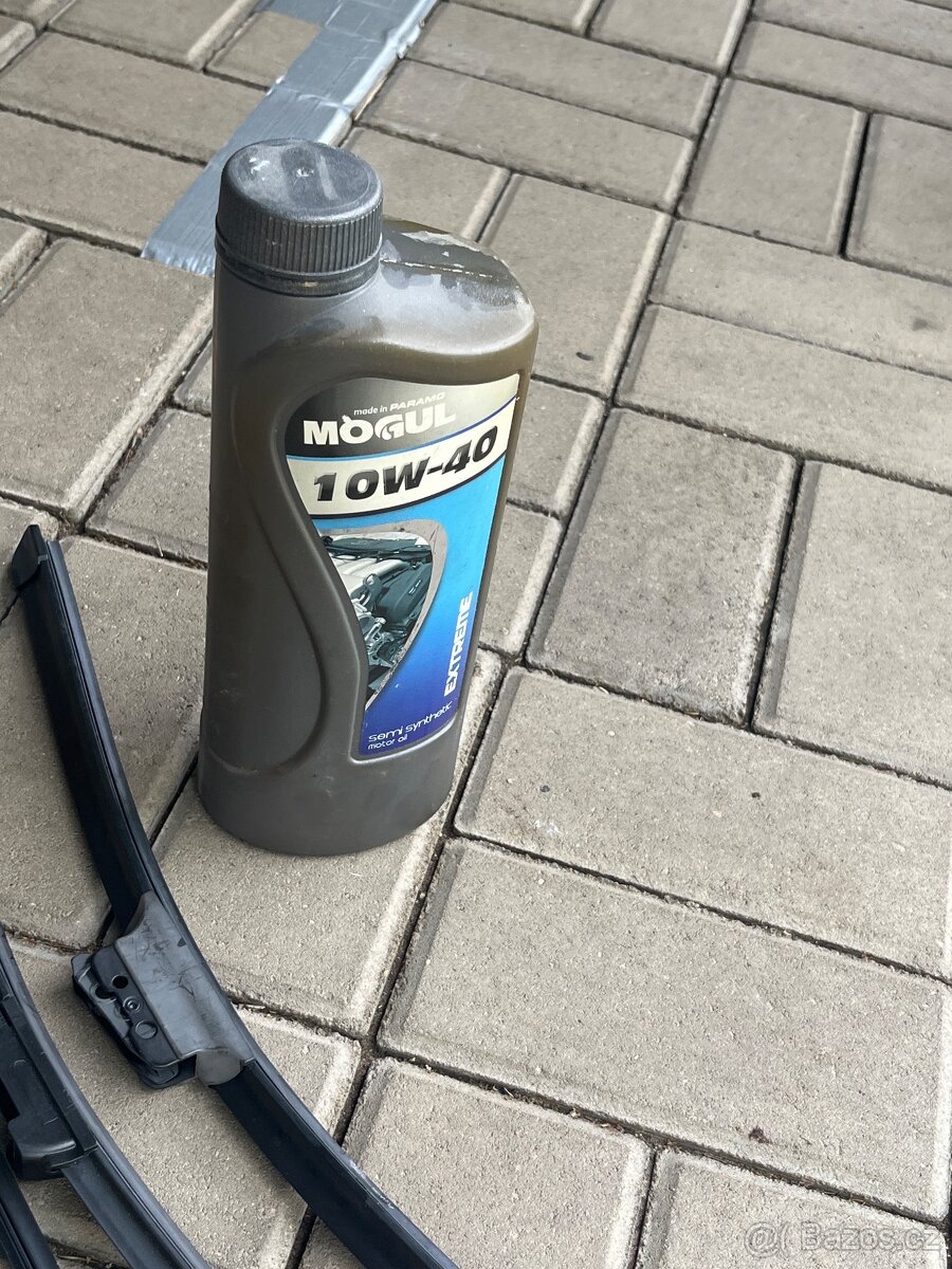 Motorový olej