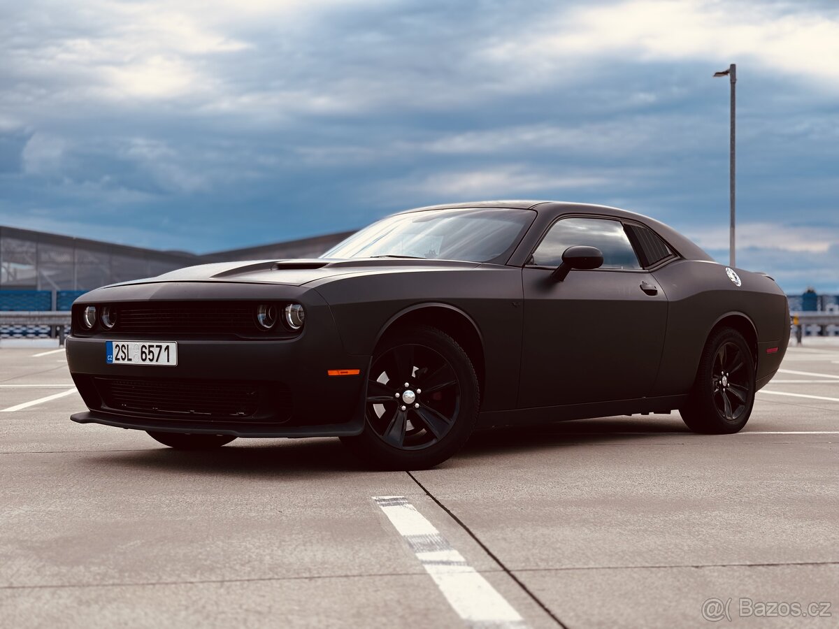 Dodge Challenger 3.6 V6 2018 | NEBOURANY 155000km | TOP STAV