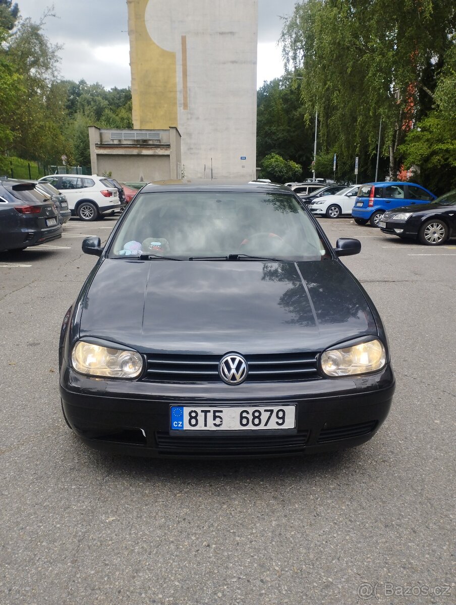 GOLF 4 1.8 Benzín