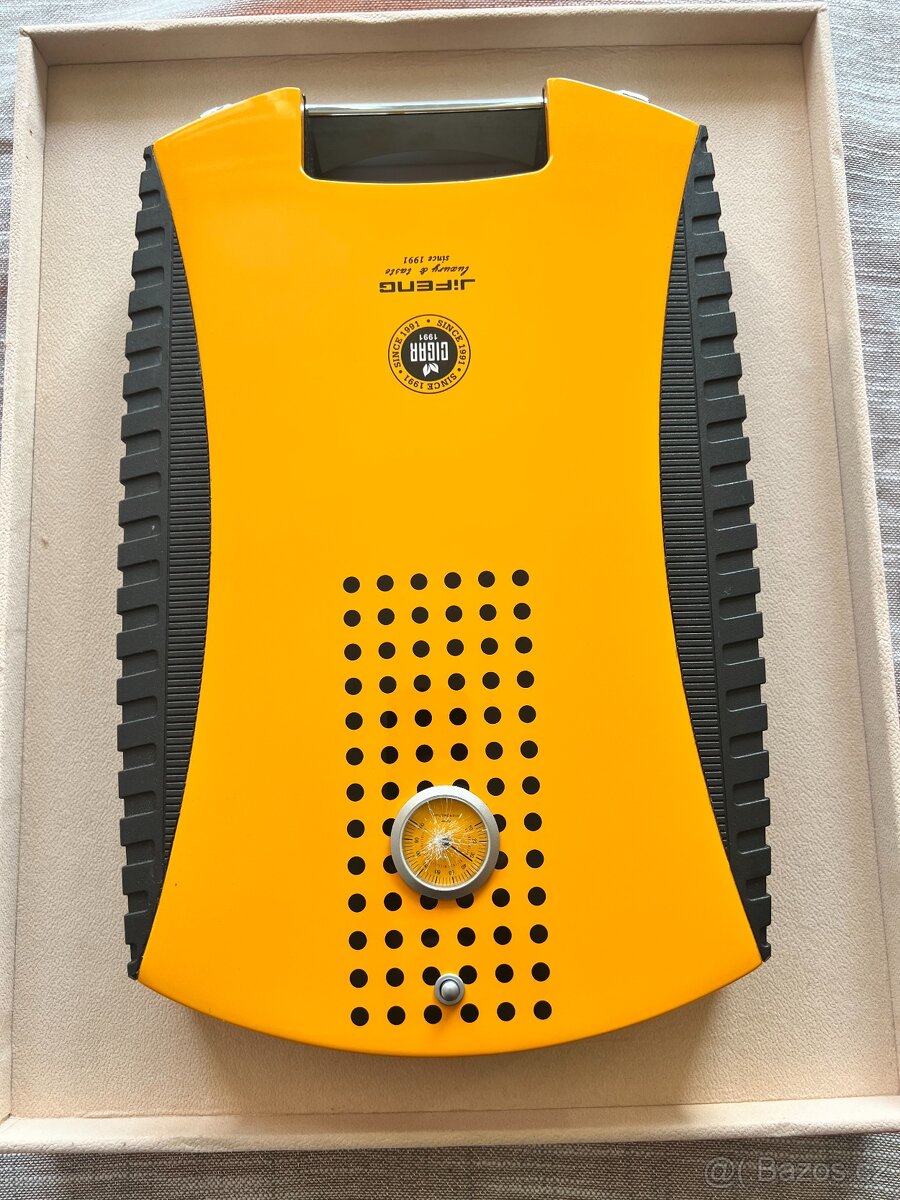 Prodám cestovní Humidor Jifeng