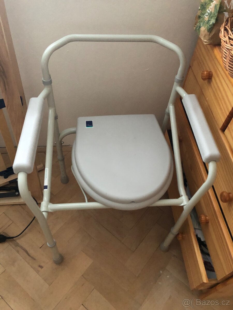 Přenosné WC