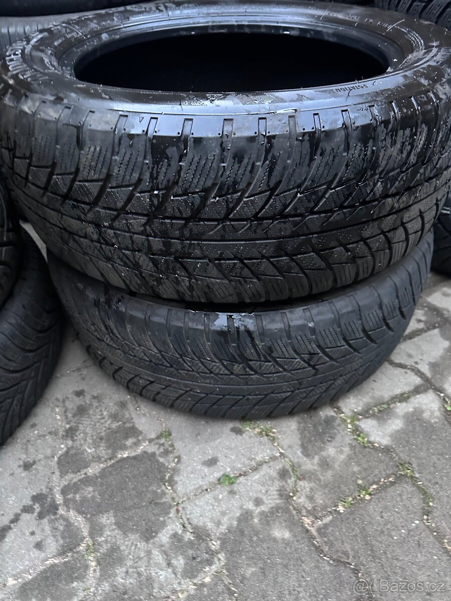 2ks zimních pneu 225/55 R17 - Bridgestone
