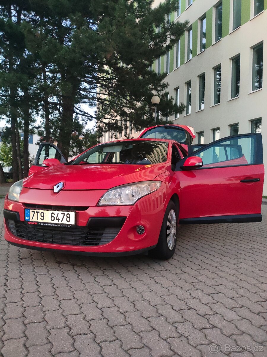 Prodám Renault Mégane III, 1.6 16V, 74 kW, benzín