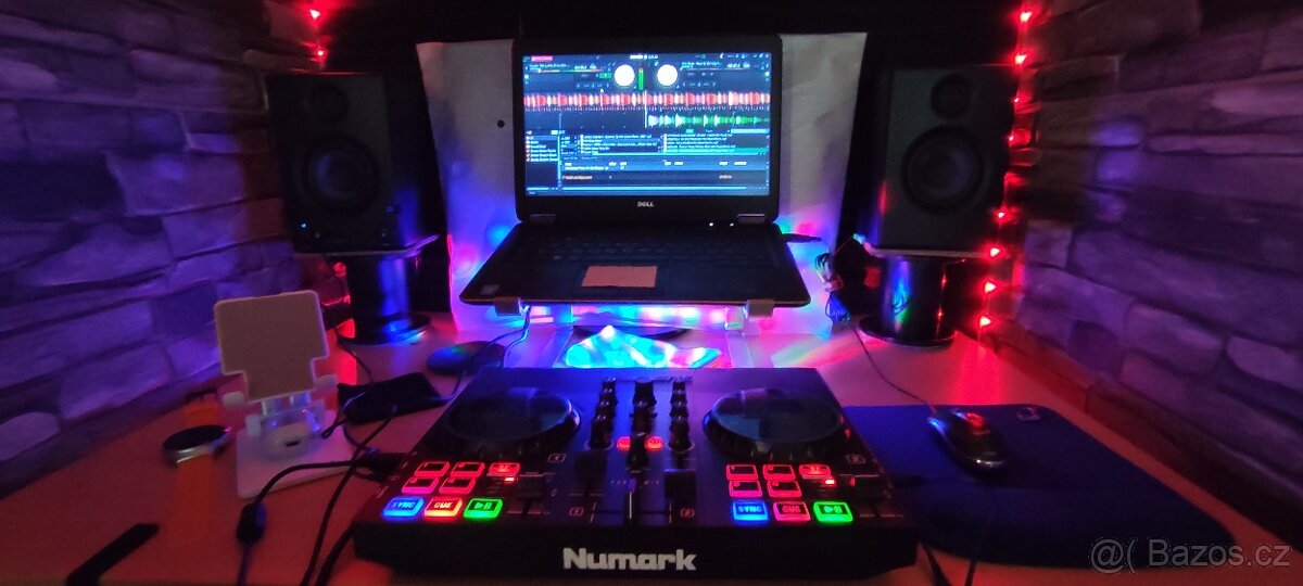 Prodám kontroler Numark Party Mix Live