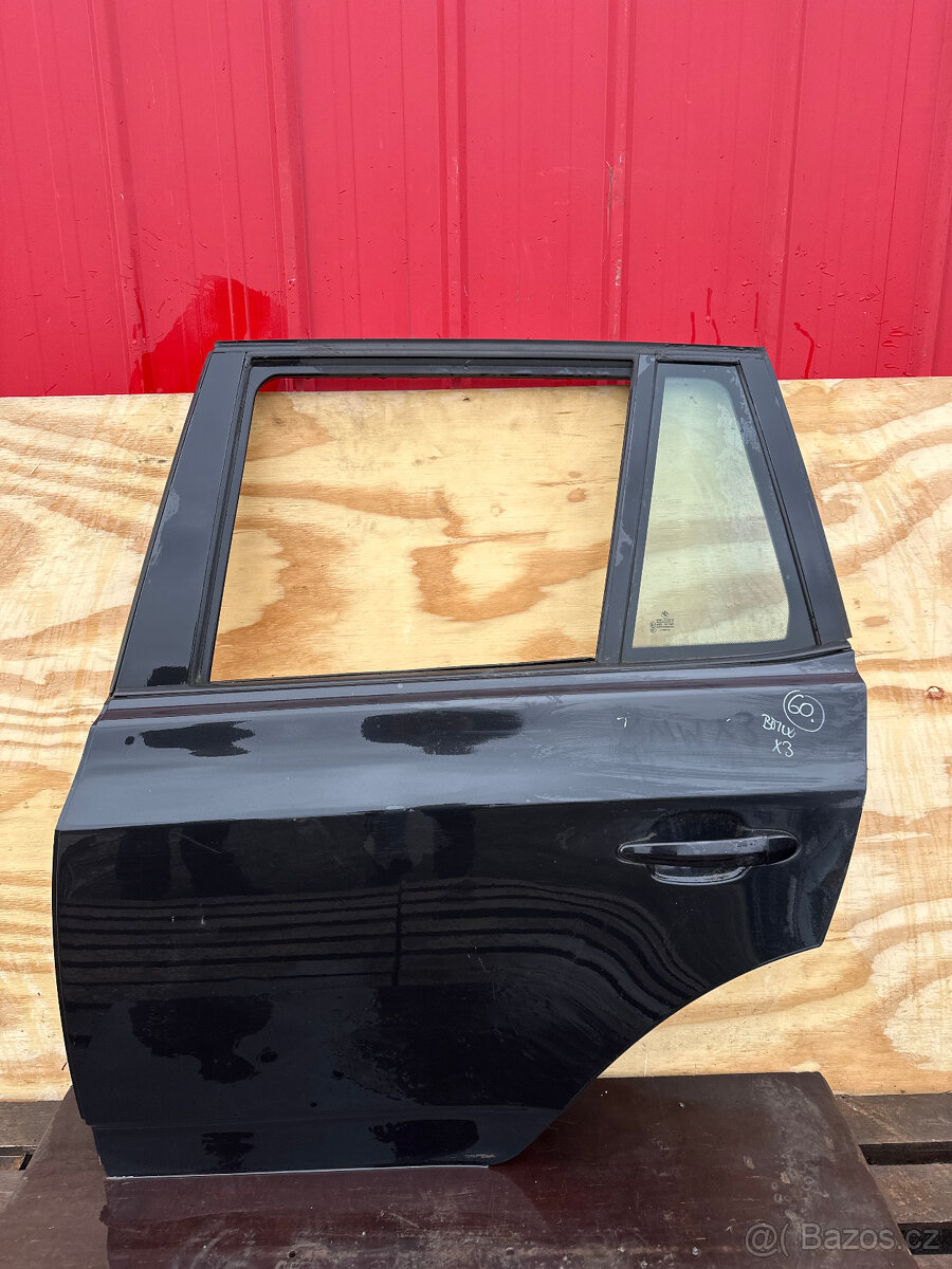 60.PRODÁM LEVÉ ZADNÍ DVEŘE DVERE BMW X3 2009