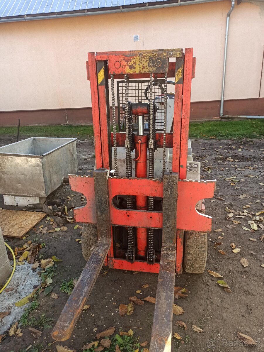 Malá Veža VZV za traktor trojbod
