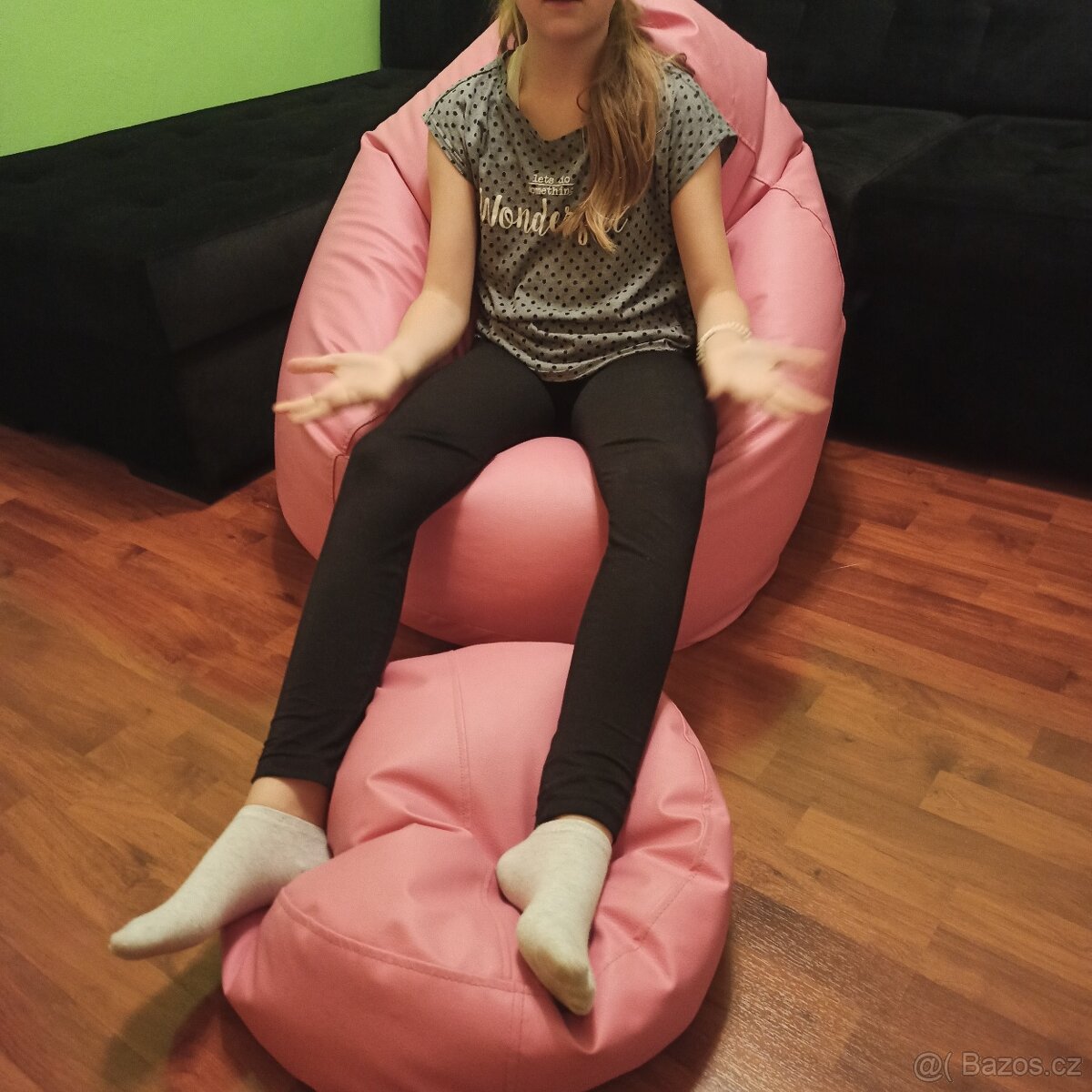 Sedací vak s podnožkou