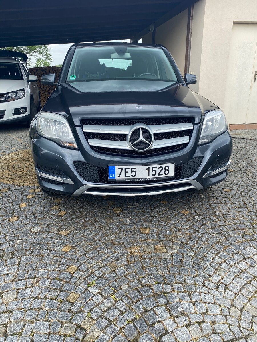 Mercedes GLK 220. MANUÁLNÍ Převodovka