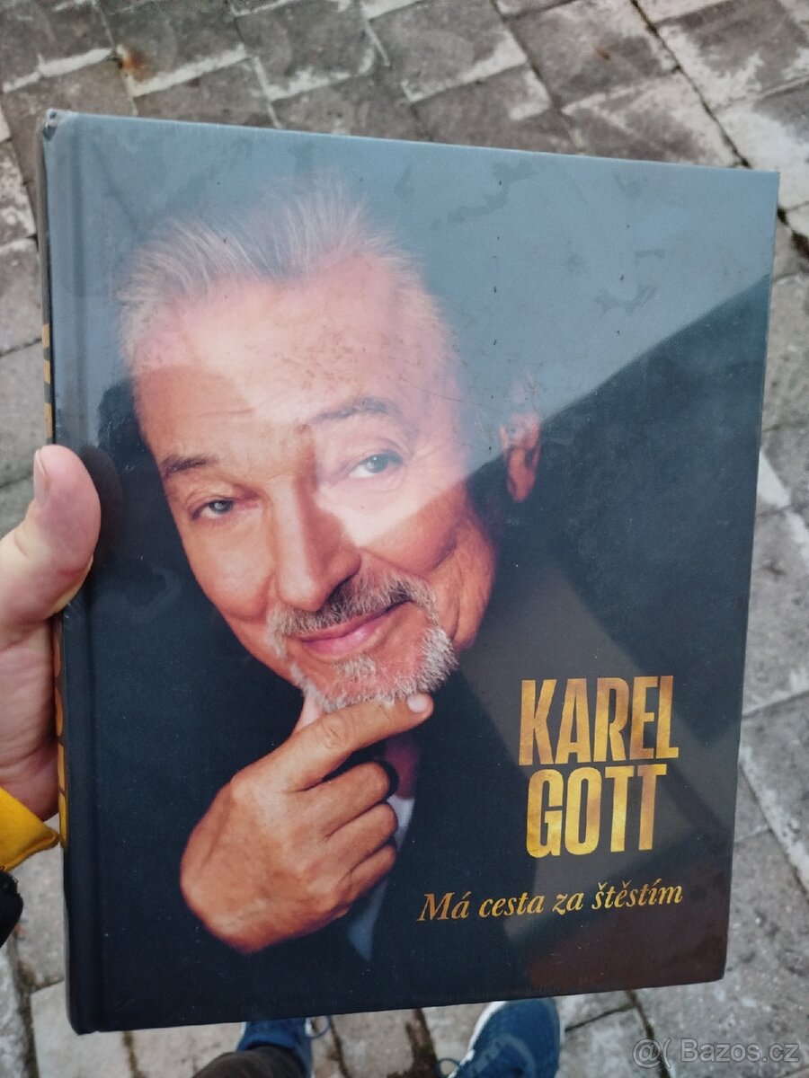 Kniha Karel Gott