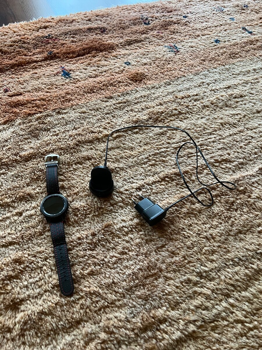 Samsung Galaxy S3 Frontier s koženým páskem Ducati