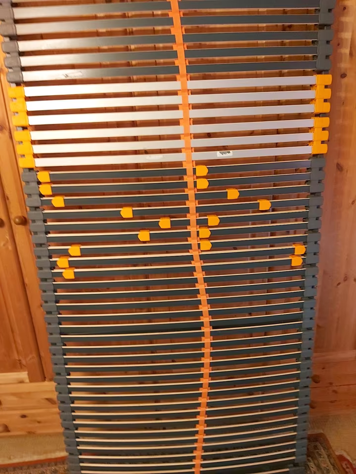 Lamelový rošt 100x200cm - 500Kč