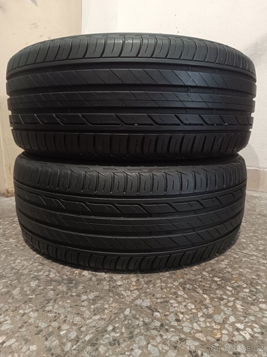Letní pneu 215/50/18 Bridgestone Turanza T001