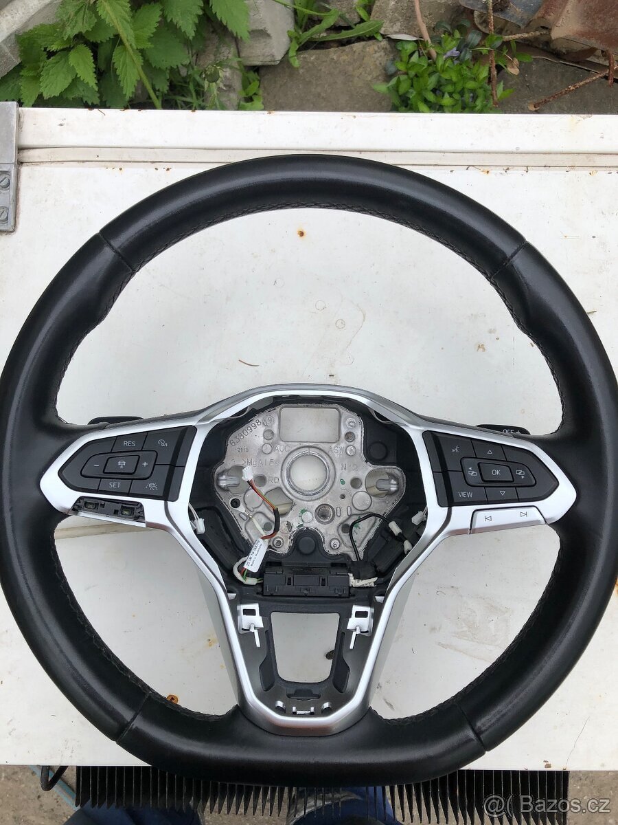 Volant passat b8