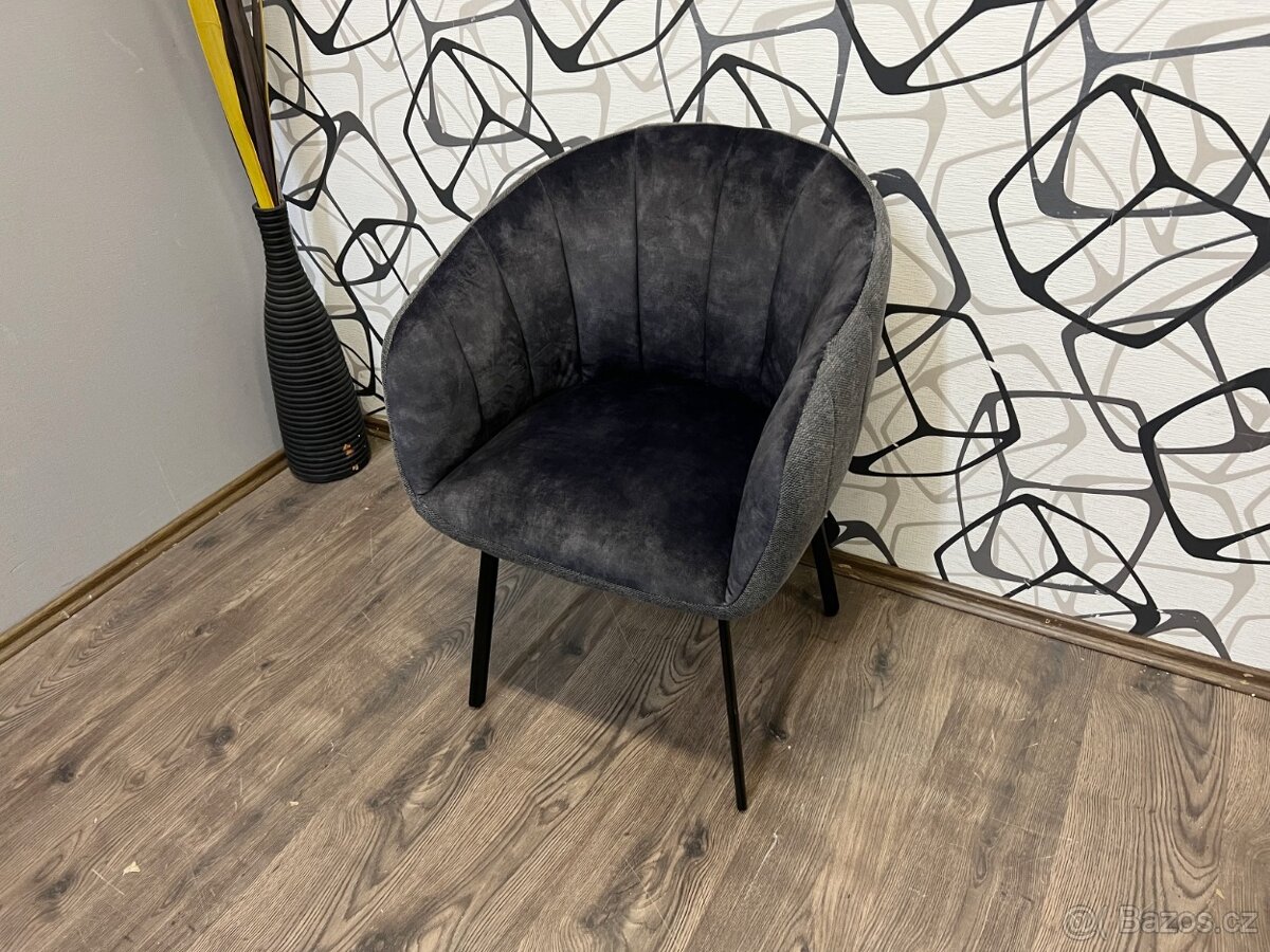 Křesílko VEGAS