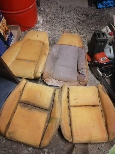 Molitan předních sedaček Camaro nebo firebird