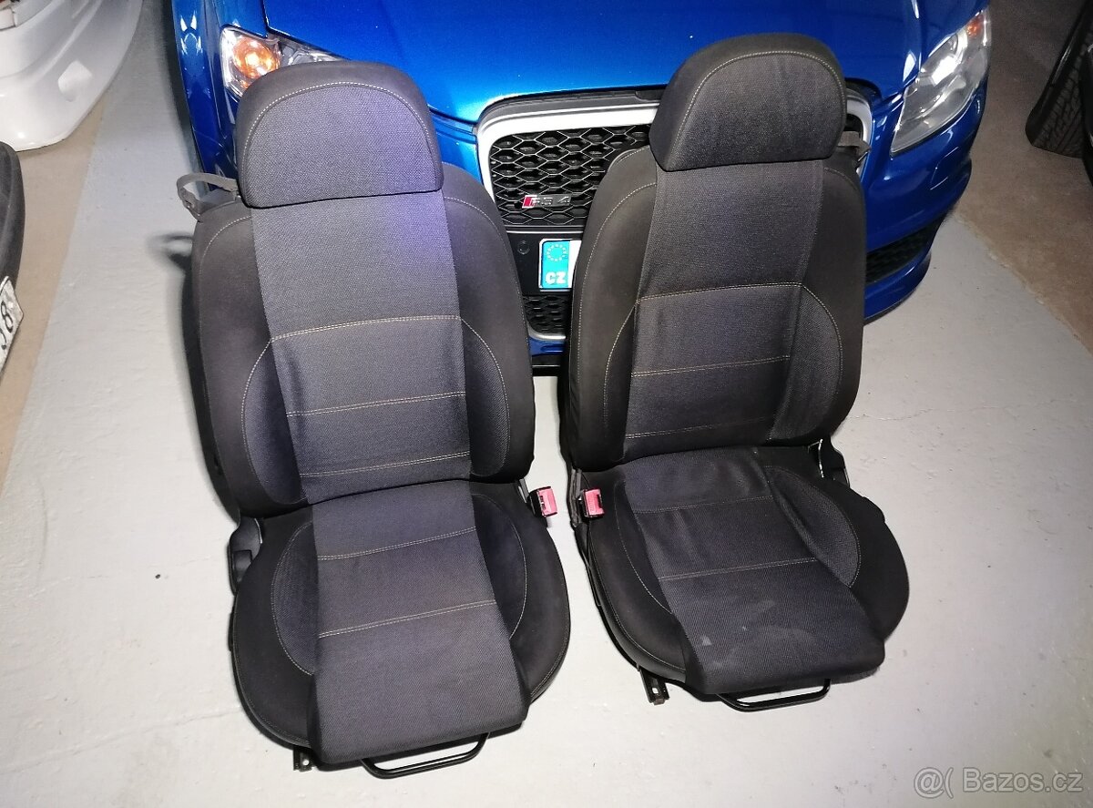 Prodám sedačky Fiat Barchetta