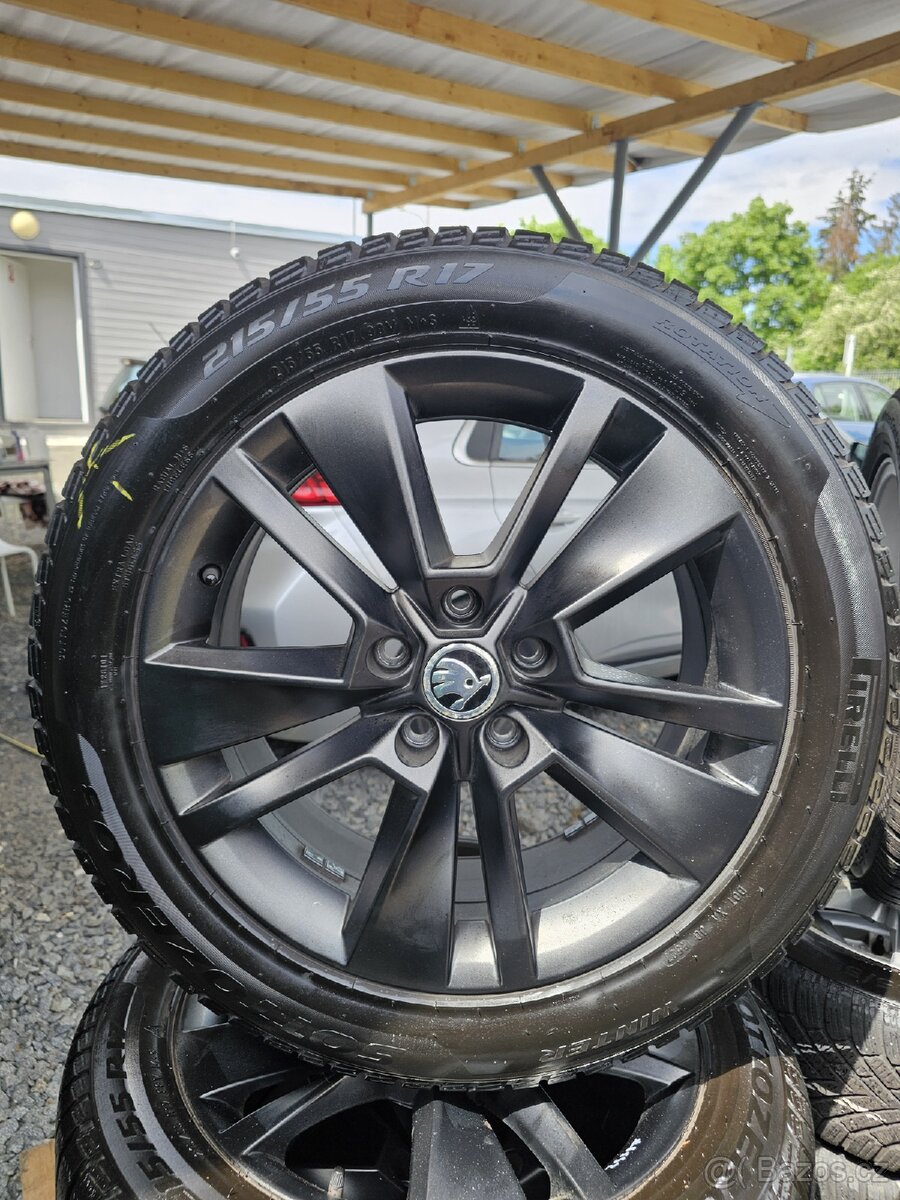 Alu Kola Škoda 215/55 R17