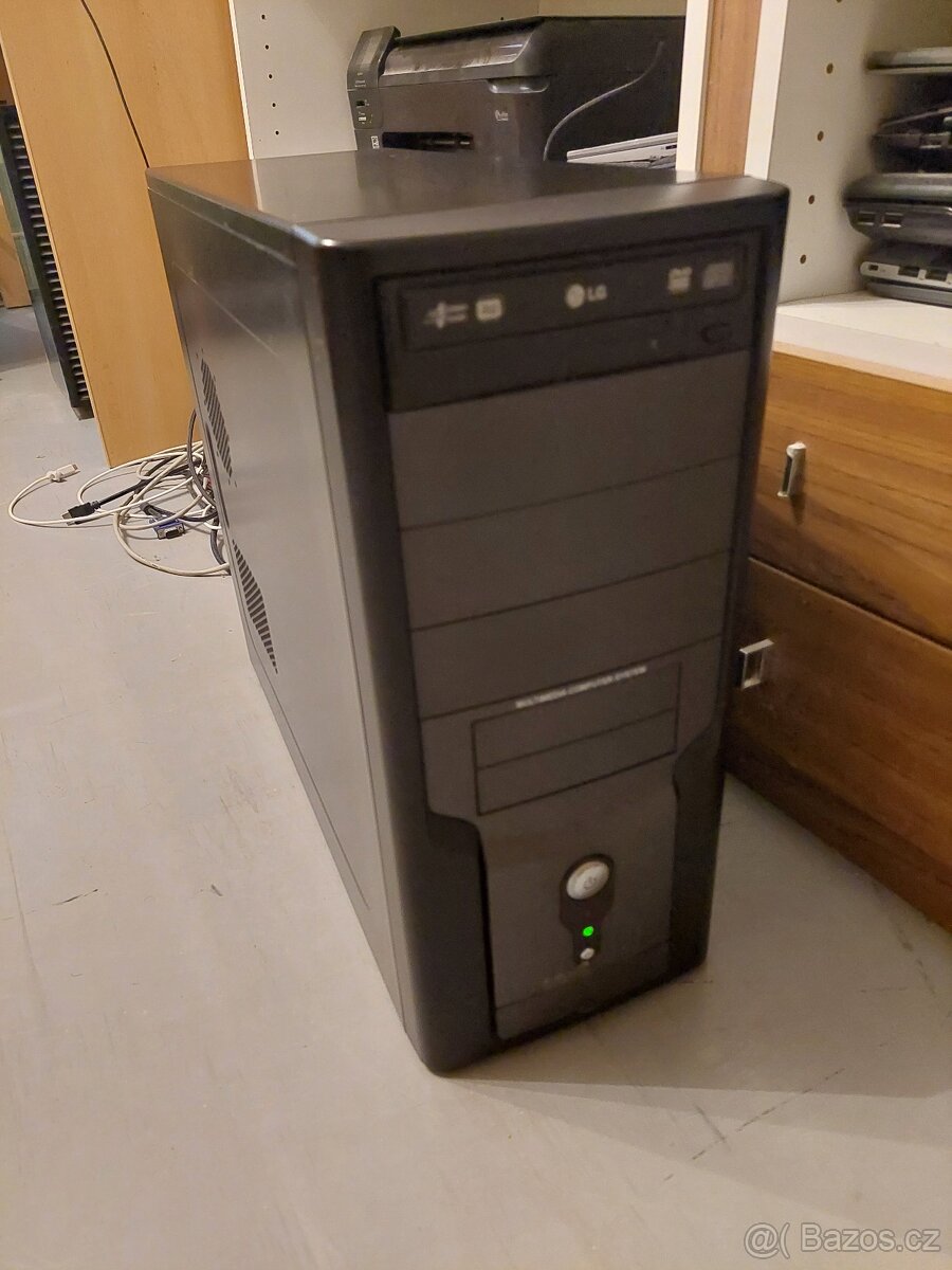 PC Intel Core i3-2100, 8GB RAM, HD 6850