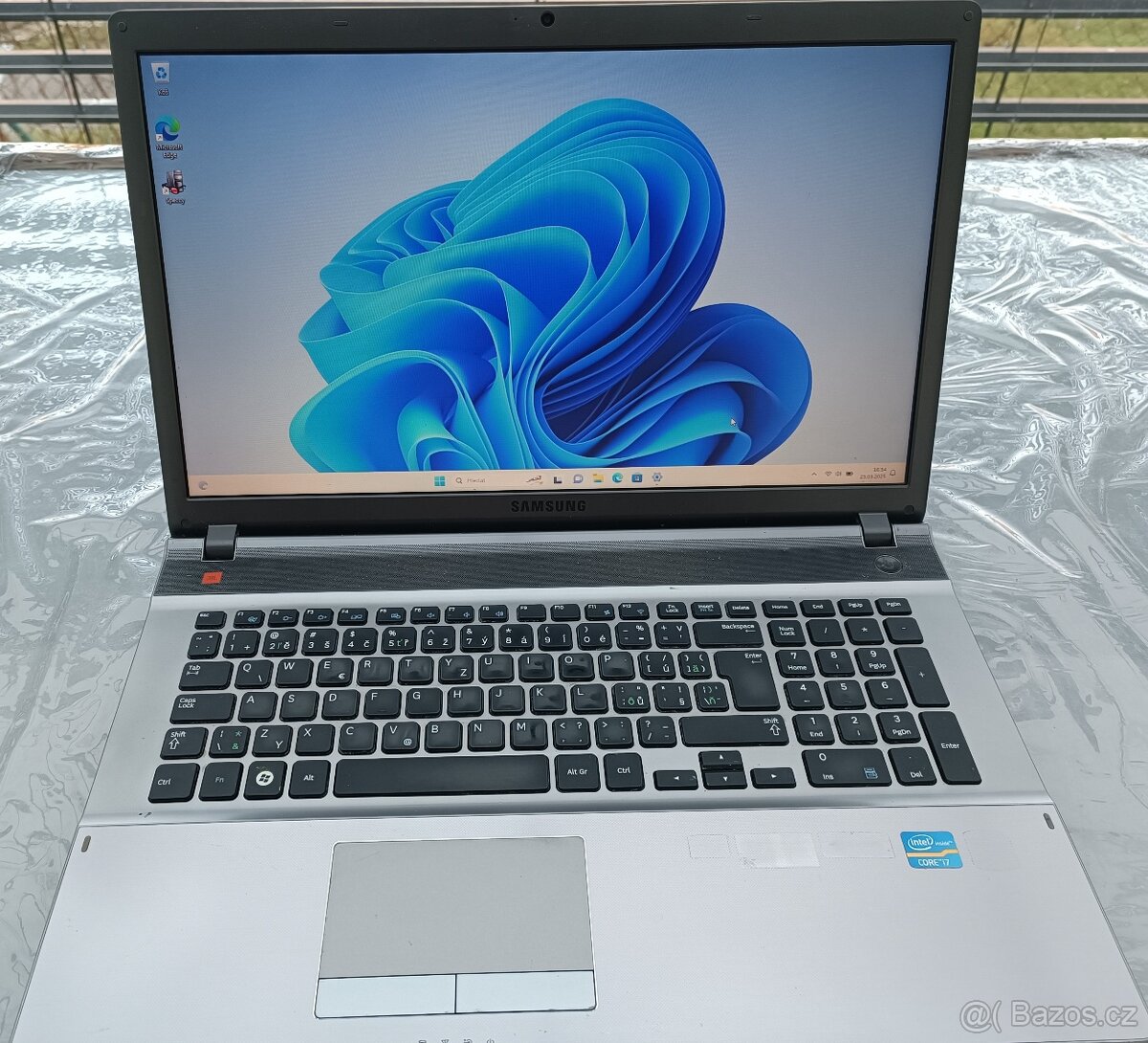 Notebook Samsung 550P / 17,3” / i7 / 8GB / 256GB /nvidia W11