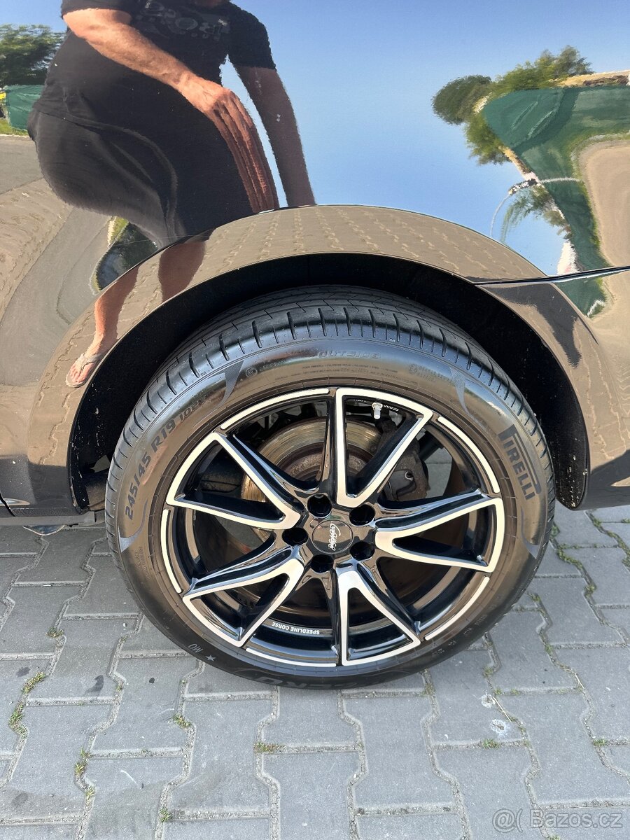 Prodám alu kola+pneu r19