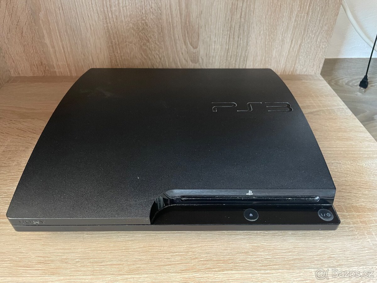 Prodám Playstation 3, příslušenství, 29 her.