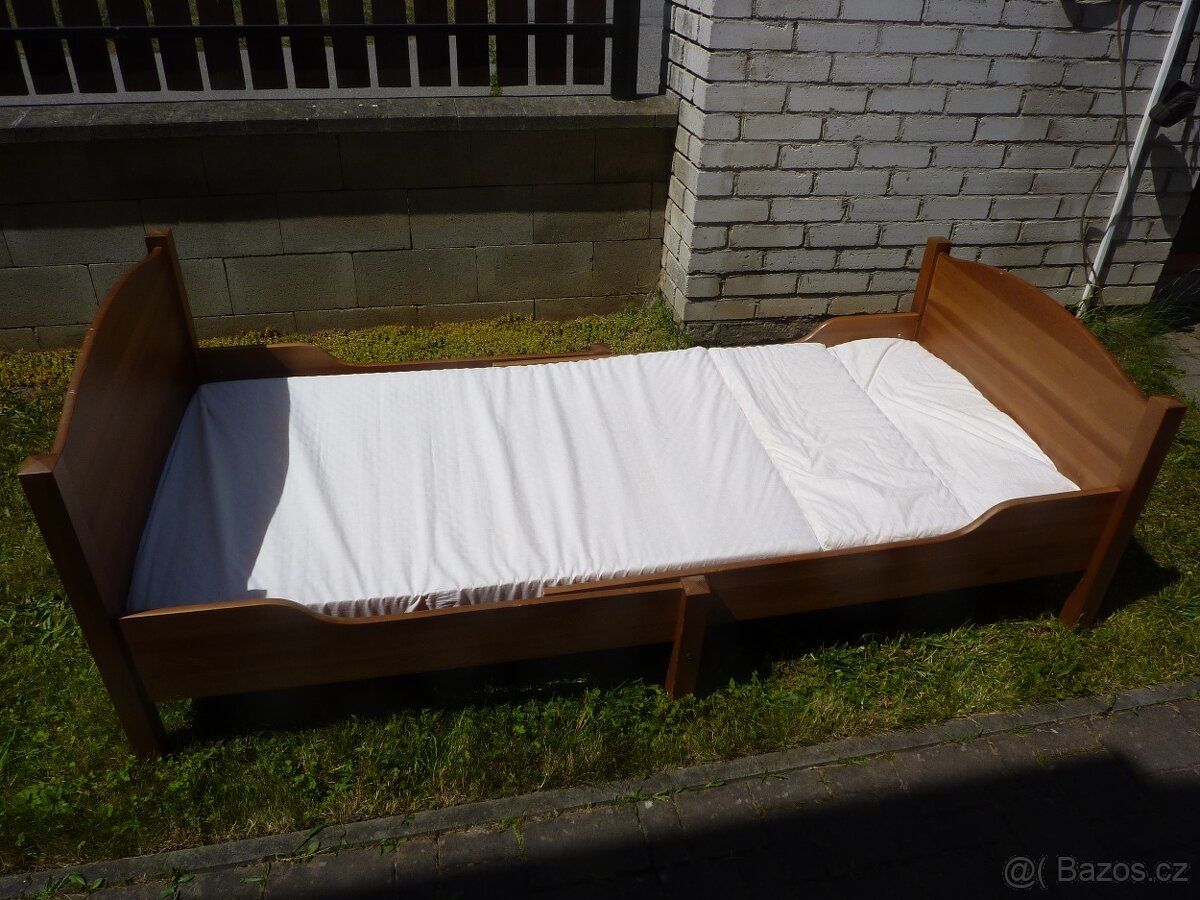 Ikea ATELES rostoucí postel 130-200 x 80 cm, masiv