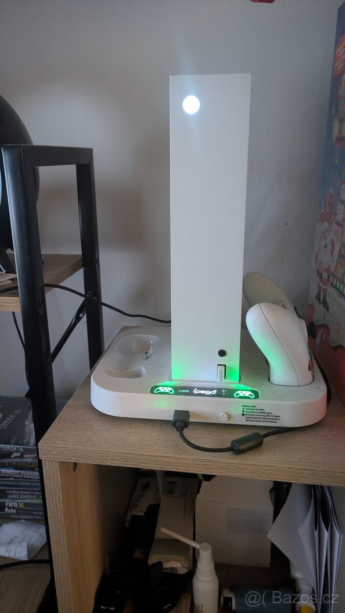 Xbox series s 512gb + 512gb karta 2x joypad