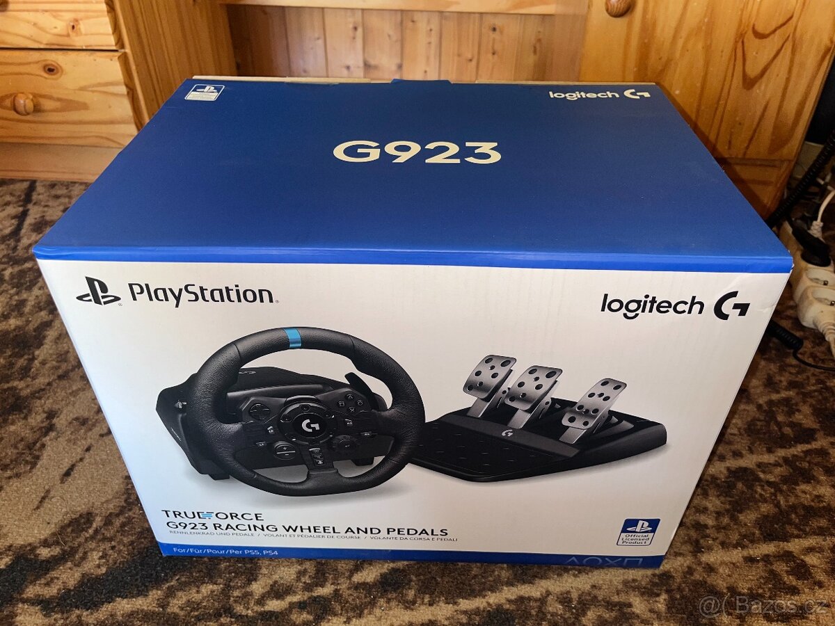 Logitech g923 + logitech driving shifter + ruční brzda
