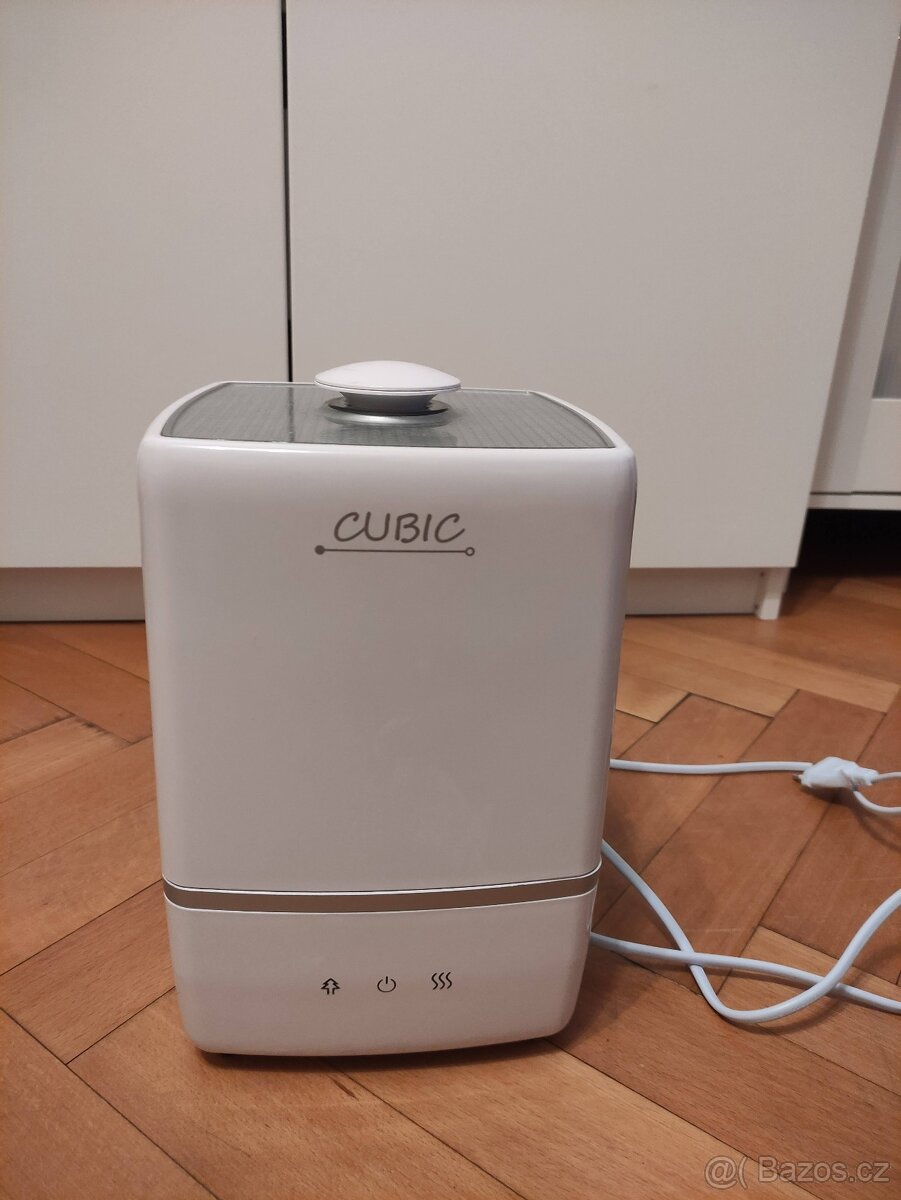 Skoro nový zvlhčovač vzduchu Airbi CUBIC