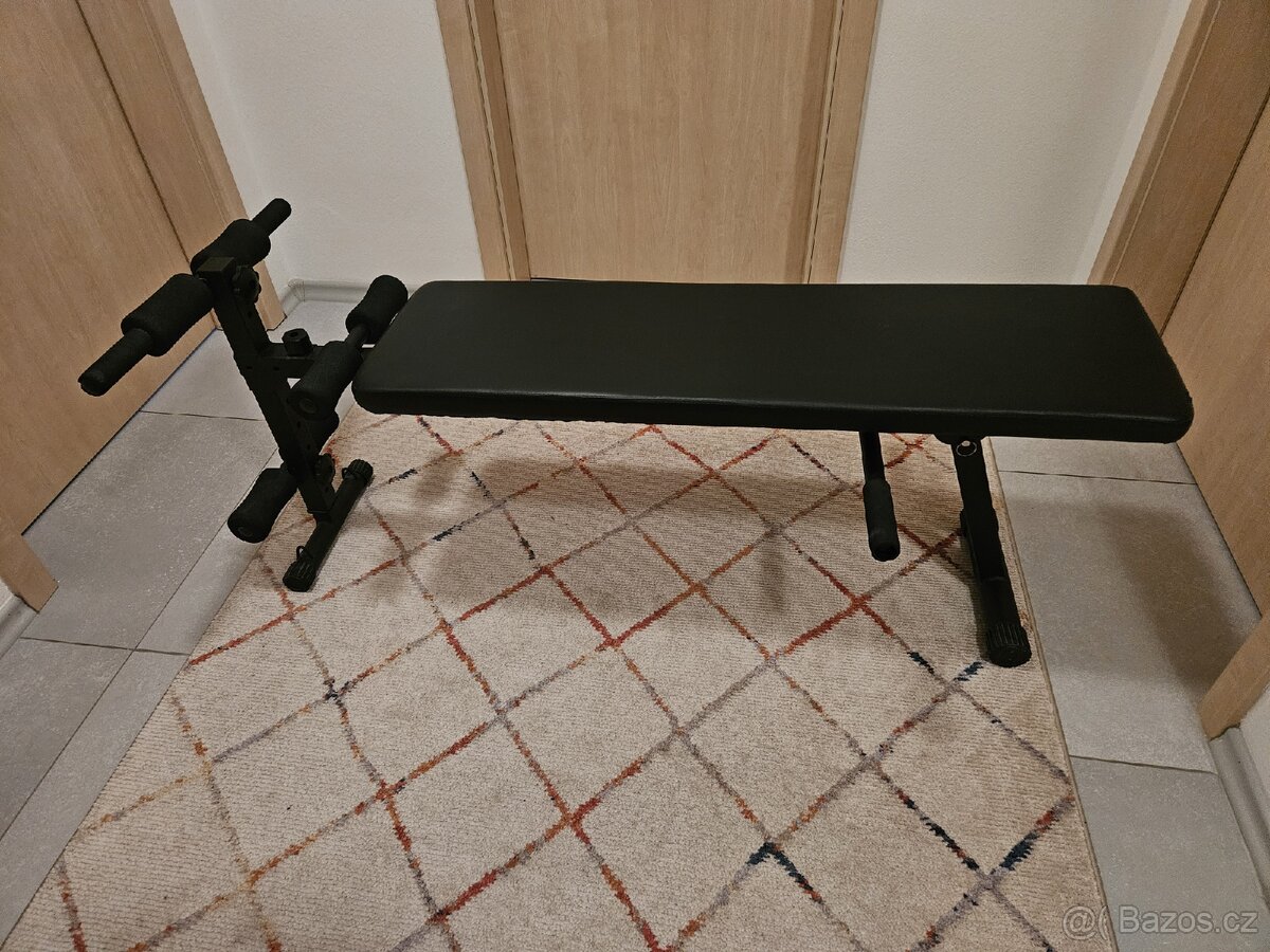 Posilovací lavice