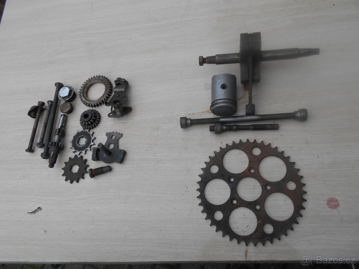 Jawa Robot 98 díly levně