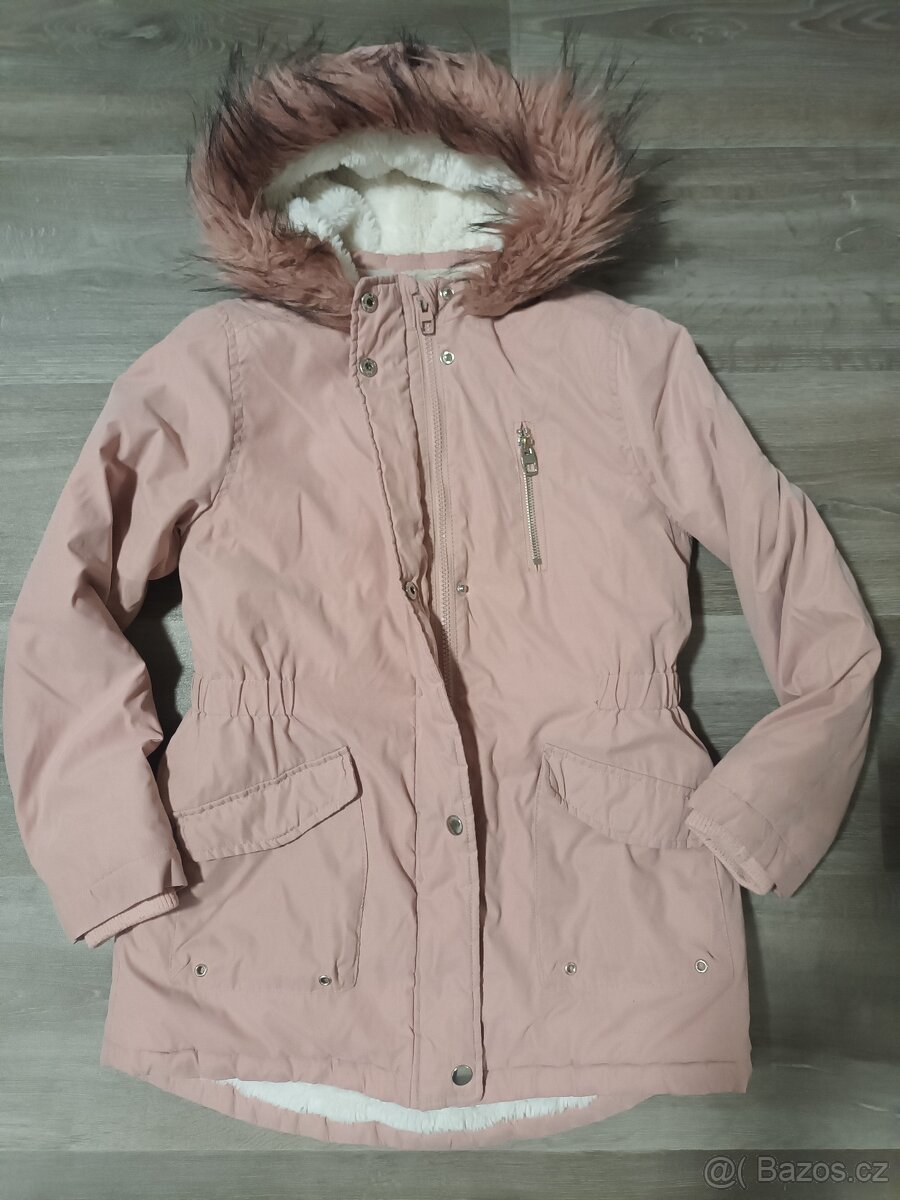 Dívčí zimní bunda/kabát vel. 140/146