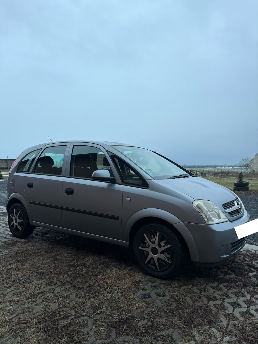 Opel Meriva 1.6 benzín 2003 servis TK 01/28
