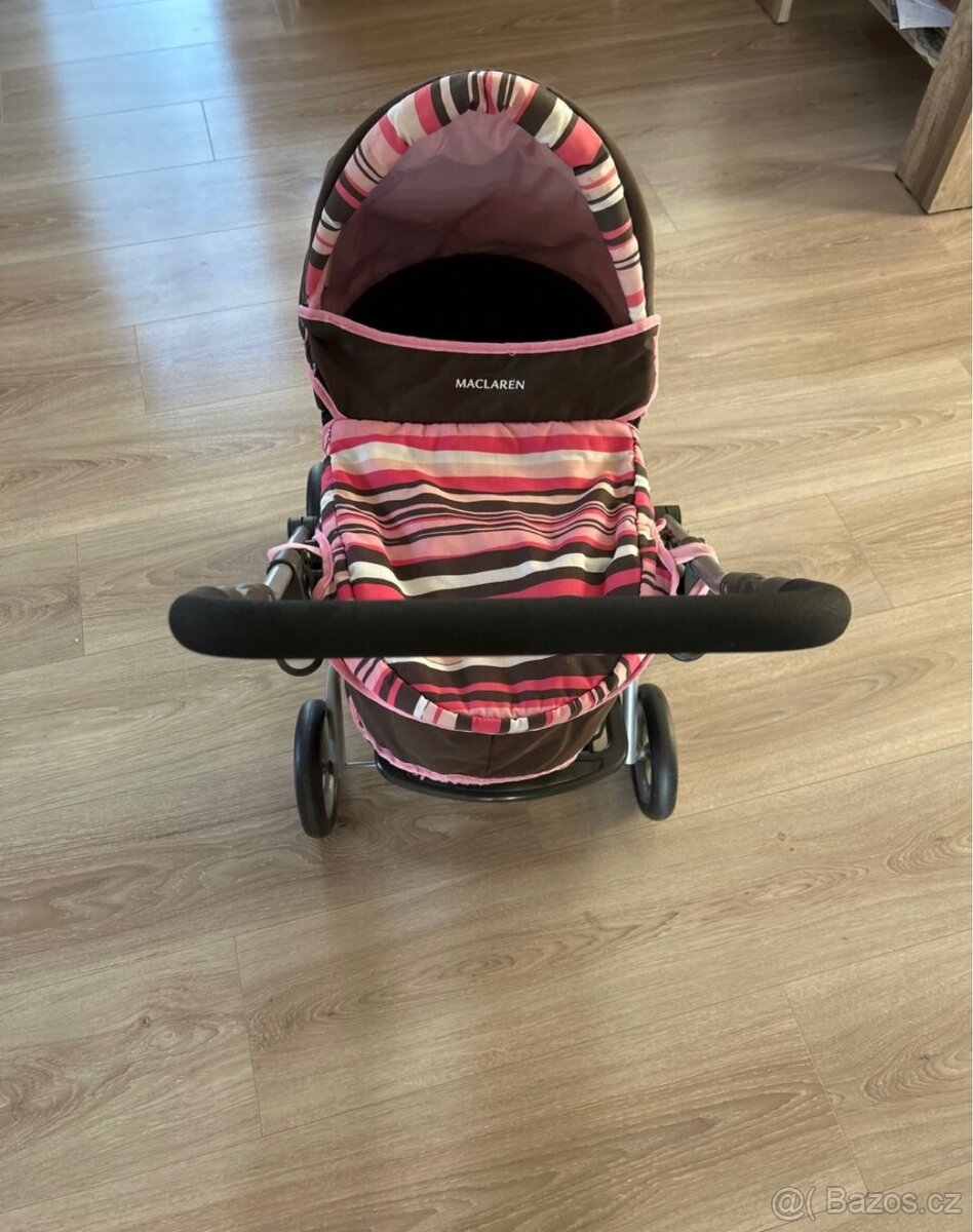 Detsky kocarek pro panenky