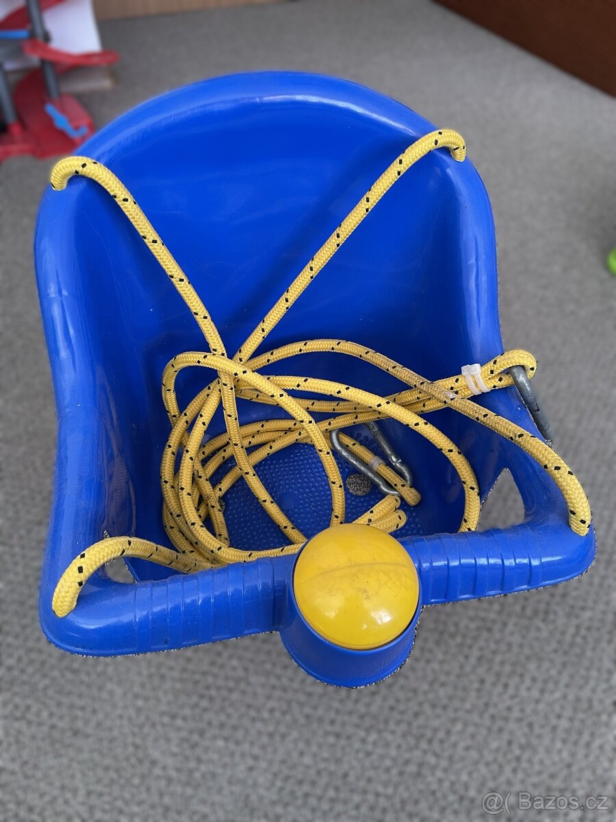 Dětská sedačková houpačka