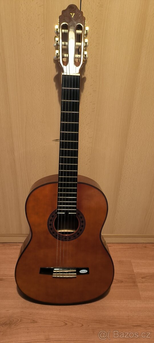 Kytara Valencia