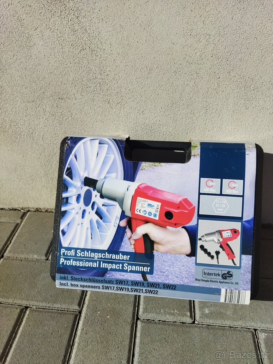 Elektrický rázový utahovák