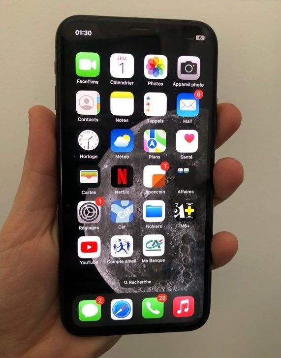 iPhone X