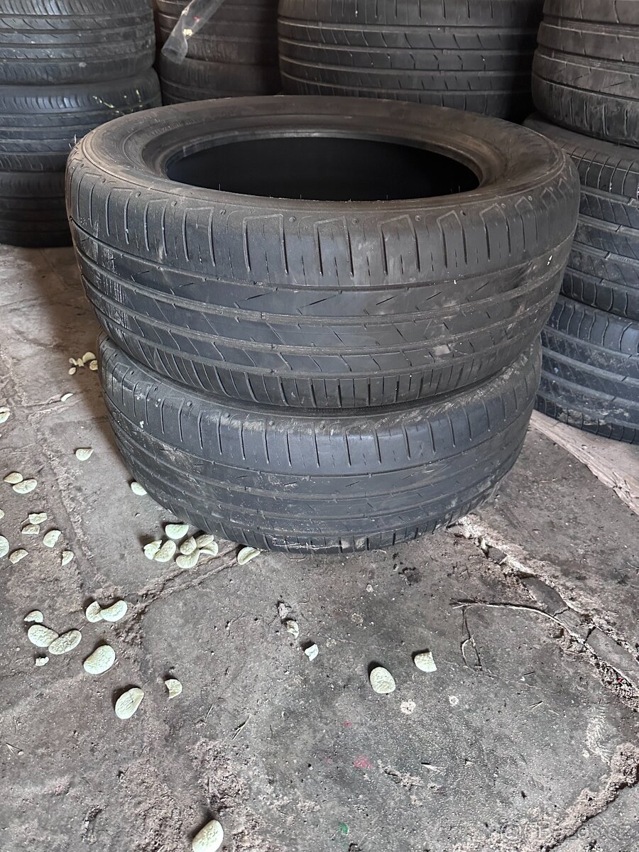 2ks letních pneu 235/60 R18 - Hankook