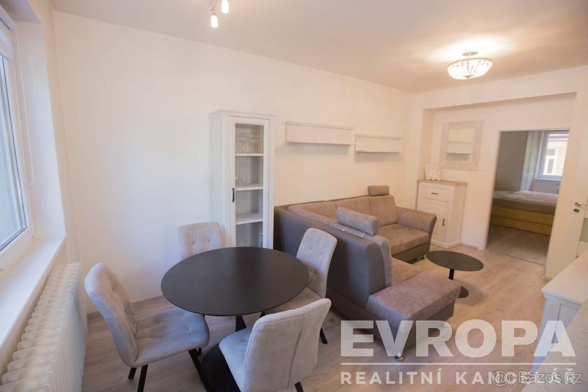 Prodej bytu 2+kk 42 m², Ruská Praha